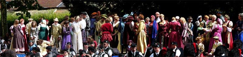  Mediaeval group Aubigny-sur-Nère Scottish French festivities © 2011 Scotiana