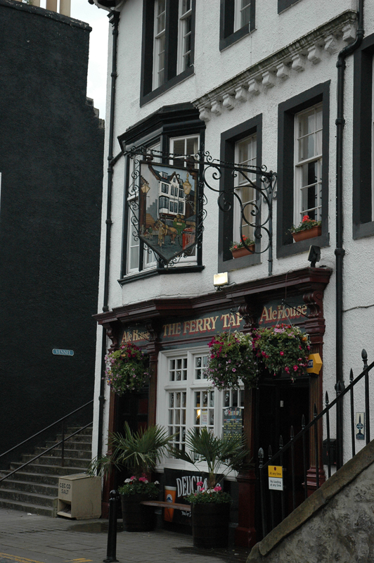 South Queensferry Inn The Ferry Tap Alehouse © 2006 Scotiana