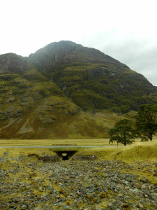 Ossian Cave Glencoe near Achtrioachtan loch © 2012 Scotiana