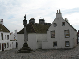 Culross unicorn Mercat Cross - Scotland