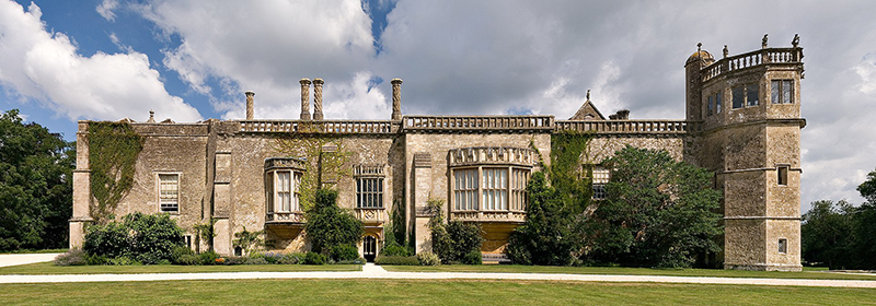 Lacock Abbey view from south photo by Jurgen Matern -Wikipedia